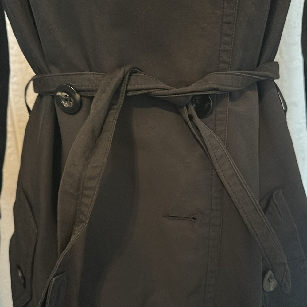 Classic Black Trench Coat - Picture 4 of 11